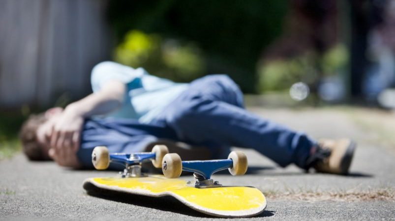 is skateboarding bad for your knees