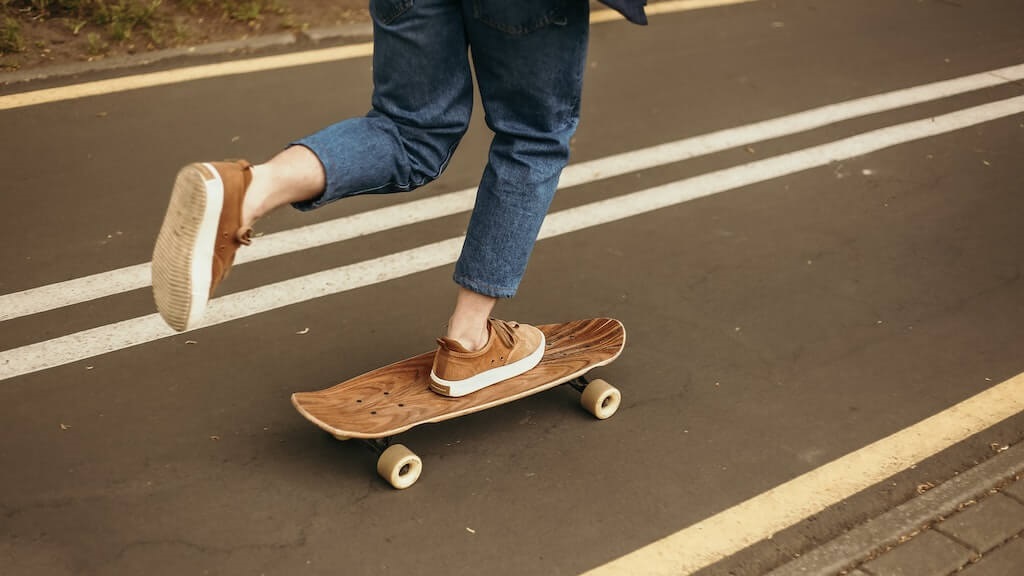 Techniques For How To Push On A Skateboard